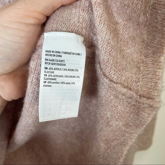American Eagle Pink Fuzzy Sweater - Picture 6 of 11